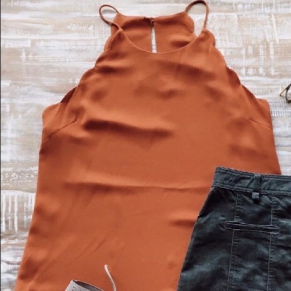 Anna Grace Tops - NWT Orange scalloped top